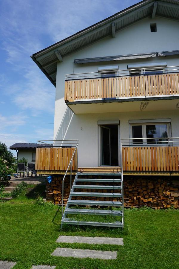 Wohnung Erdgeschoss Mit 3 Schlafzimmer In Ruhiger Gegend Mader エクステリア 写真